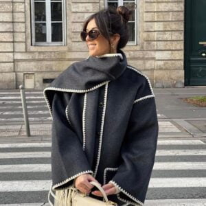 Thickened Woolen Coat With Scarf