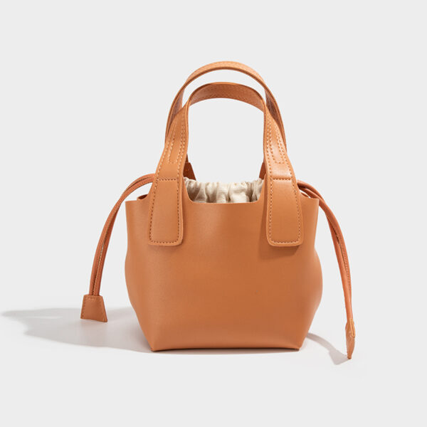 Light Luxury Niche Bucket Bag - Image 4